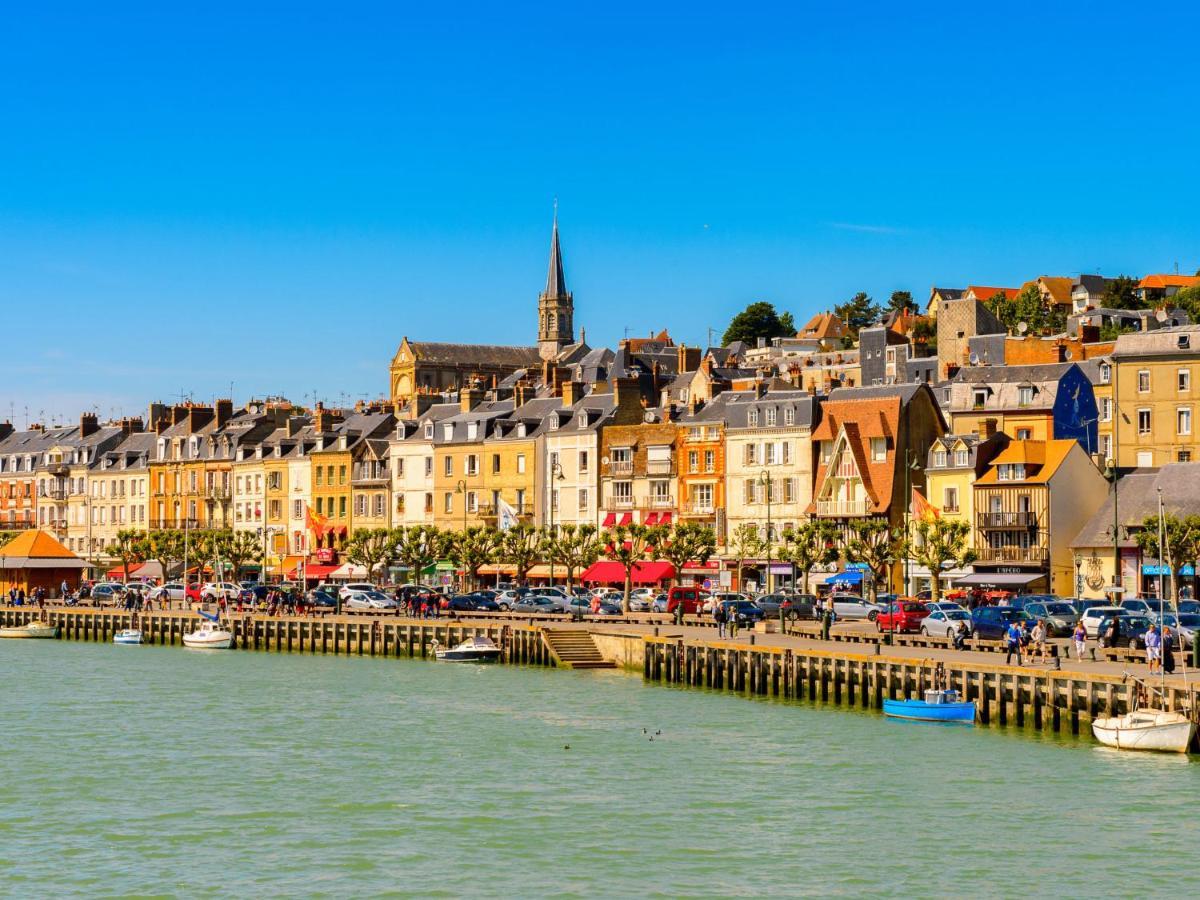 Les Marinas-12 By Interhome
